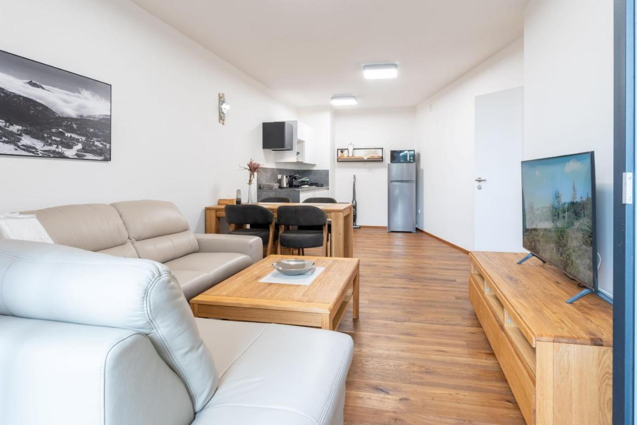 Apartmany Resort Vrchlabí エクステリア 写真
